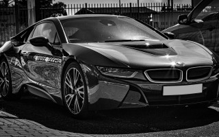 bmw 330(“天生运动”的最后倔强 试驾新BMW 3系330i)