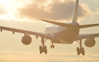 阿联酋航空(乘阿里酋航空飞机到西班牙在什么航空公司积里程)