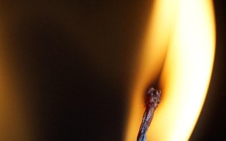 点燃希望之火，生活文案中的励志句子