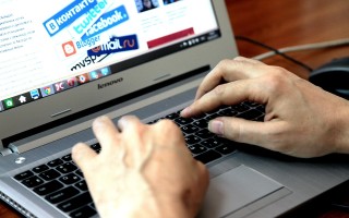 全面解析华硕U36，一款集便携与性能于一身的笔记本电脑