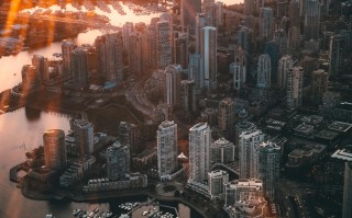 中国31省份新增确诊18例，本土病例聚焦辽宁，疫情防控新动态