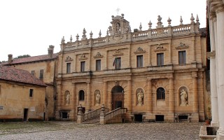 利兹城堡，英国历史的见证者与旅游热点