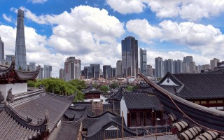 探索上海云峰剧院的艺术世界