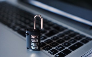 长沙某派出所凌晨三点游客打卡现象探究