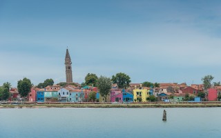 探索多彩芒市，一个充满活力的旅游目的地