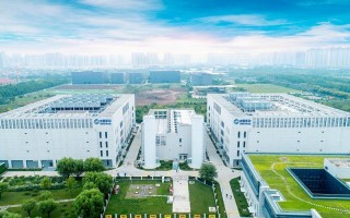 探索陕西大数据产业发展：西咸新区的机遇与挑战