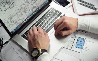 女生参与快递分拣工作，减肥效果与多维度分析