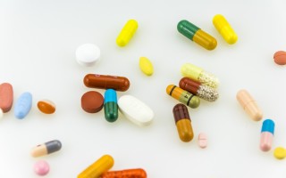 多家药企叫停创新药研发项目的深度探究