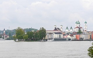 上海大学，东方明珠下的学术殿堂