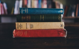 小学初中三学科新教材启用的深度探索与实践
