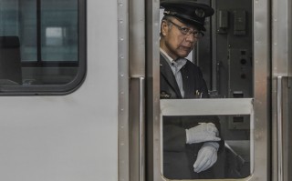 探究上海地铁车厢内连续浓烟事件的成因与应对策略