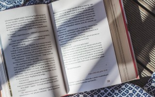 探索时间的秘密，万年历四个按键的全面说明书