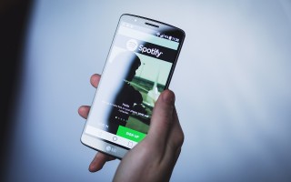 智能时代的守护者——联想指纹识别技术解析