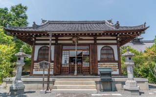 如何轻松取消万年历的整点报时功能