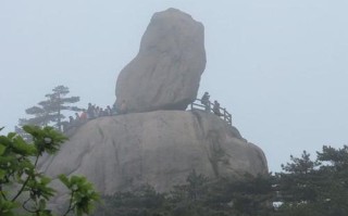 雷电击中石头的可能性