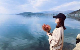 现在去昆明旅游穿什么衣服合适