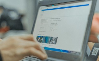 轻松掌握数码万年历整点报时功能，简单步骤与实用技巧