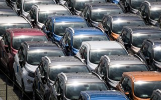 南京汽车报价(新车 | 售价22.84万元起，3.0T柴油机+8AT，南京依维柯欧风实车亮相)