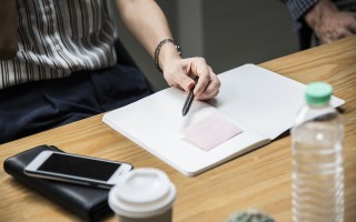 起亚kx5报价(东风悦达起亚KX5正式上市 售15.68万起)