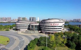 黄州区政府办胡传林