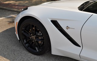 小鹏p7价格报价及图片(黄金续航真智驾！小鹏P7i 550版 22.39万元起)