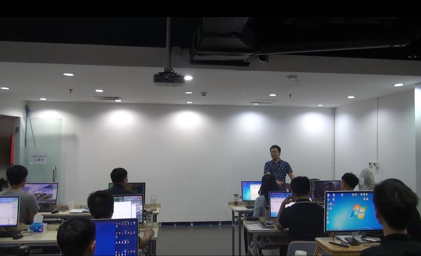 大数据北京培训机构：选择指南-第1张图片-彩蝶百科