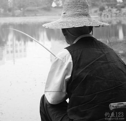 象征老人的意象-第1张图片-彩蝶百科 象征老人的意象-第1张图片-彩蝶百科