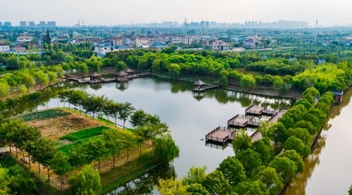 位置及交通-第1张图片-彩蝶百科