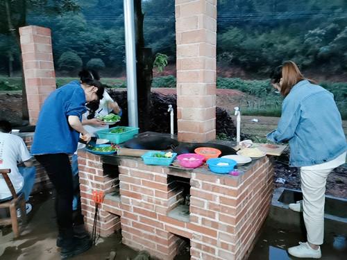 蓝田烧烤垂钓园地址-第1张图片-彩蝶百科