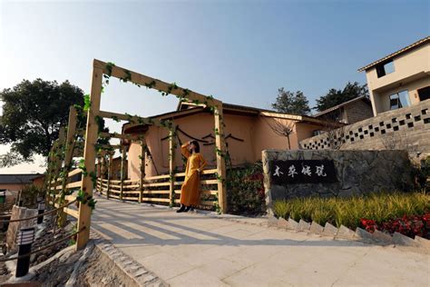 壁山野钓鱼-第1张图片-彩蝶百科