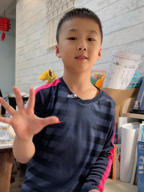 小儿垂钓歌唱视频-第1张图片-彩蝶百科