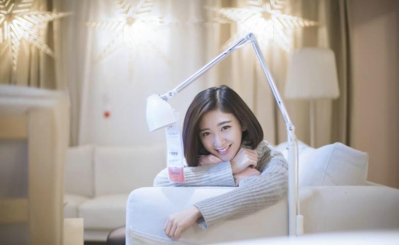 重庆窗景之美一户美女家的理想生活写照-第1张图片-彩蝶百科 重庆窗景之美一户美女家的理想生活写照-第1张图片-彩蝶百科