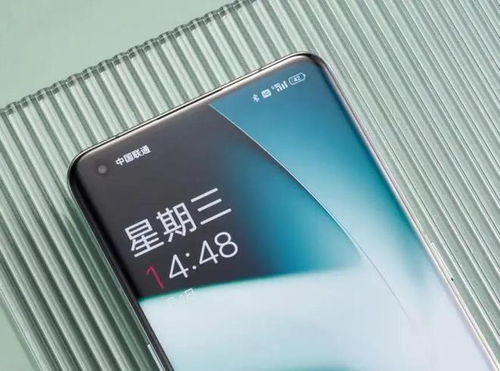 比摩托罗拉更卷,努比亚Z50再创纪录,骁龙8Gen2仅售2999-第1张图片-彩蝶百科