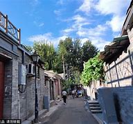 北京胡同里的“床居”生活一家三口的蜗居故事-第1张图片-彩蝶百科