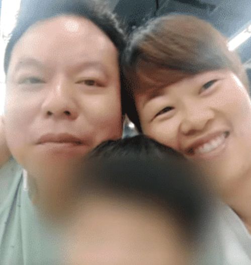 他带老婆穷游世界，却意外脱贫-第1张图片-彩蝶百科