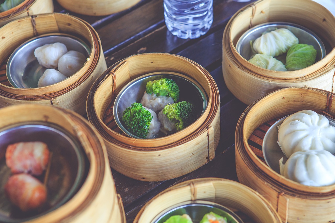 探索雅安美食之旅，雨都饭店的美味之旅-第1张图片-彩蝶百科