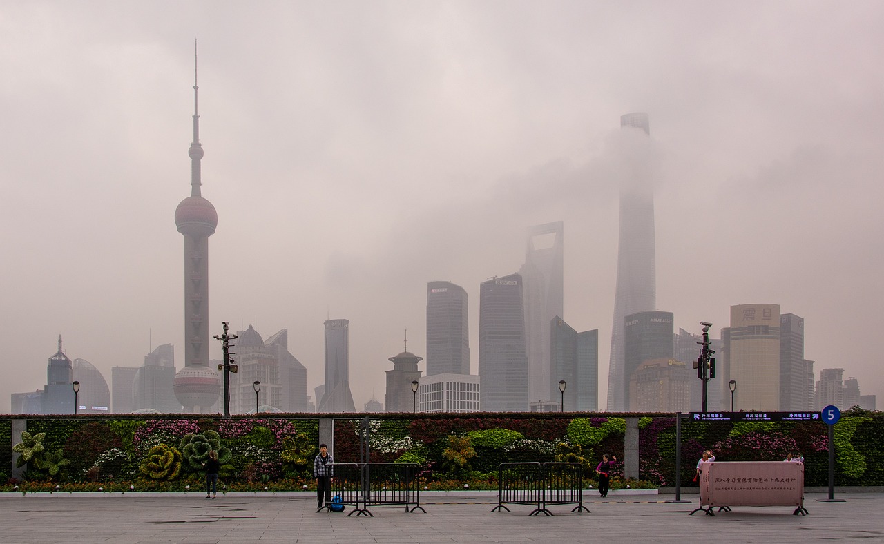 探秘中国旅游之都——上海的景点魅力-第1张图片-彩蝶百科