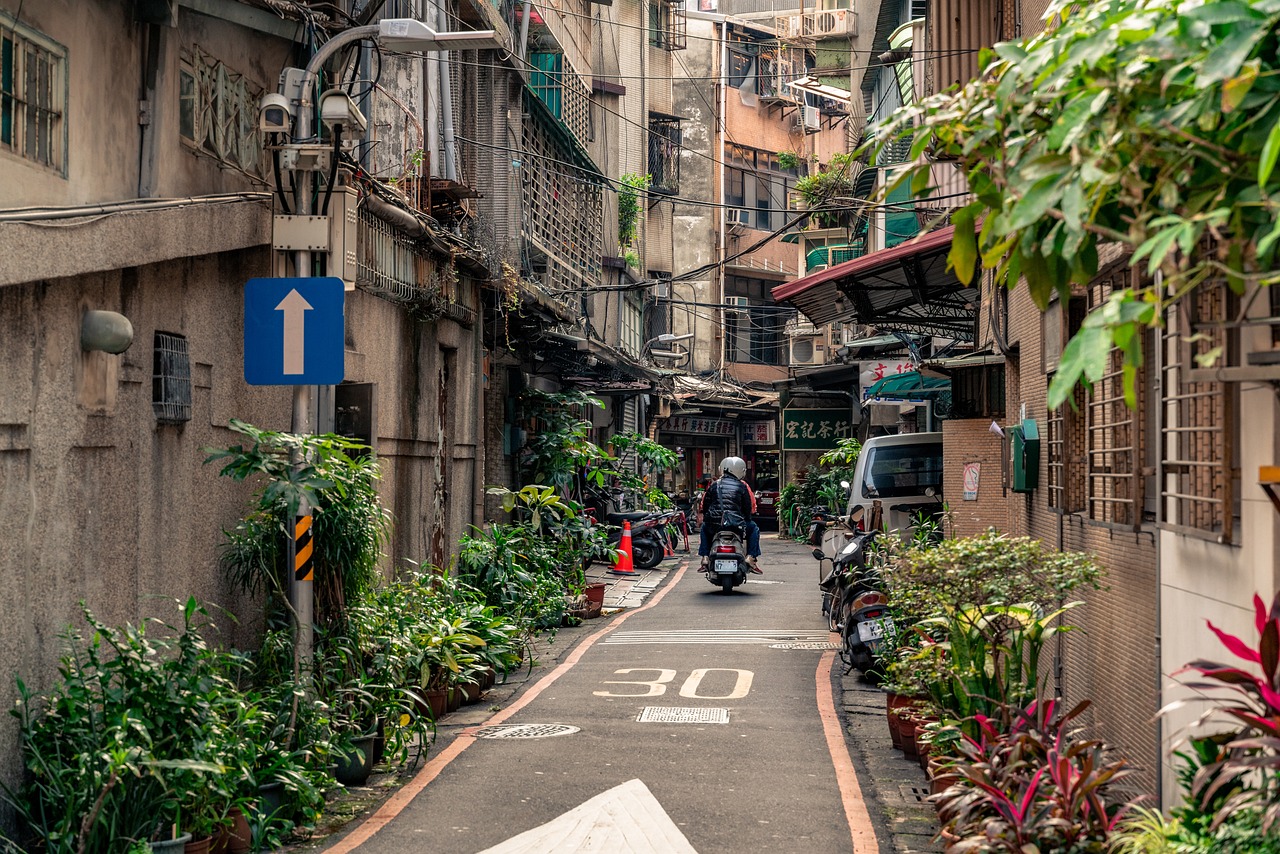 集集小镇美食地图，探索台湾南部的味蕾之旅-第1张图片-彩蝶百科