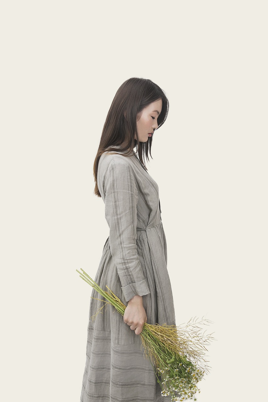 李小冉眼中的刘晓庆，性格锋芒毕露，职场女性的双面魅力与挑战-第1张图片-彩蝶百科