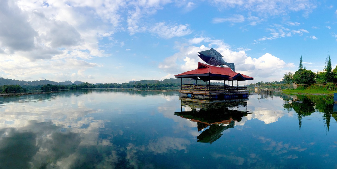 夏日避暑胜地指南，7月最佳旅游目的地推荐-第1张图片-彩蝶百科
