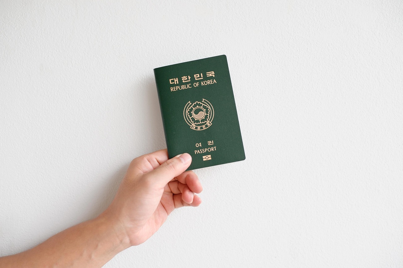旅行宝典，900句日常用语，让你的环球之旅畅通无阻-第1张图片-彩蝶百科